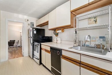 96 Boylston St unit 1, Newton, MA 02467 - photo 2