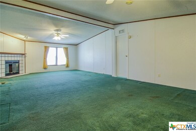 100 Hillview Ct, Troy, TX 76579 - photo 5