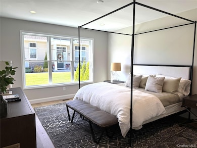 Country Pointe Meadows unit 329, Yaphank, NY 11980 - photo 6