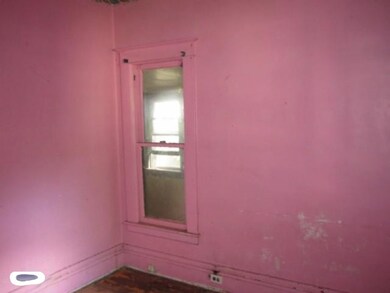 OA-25-8557-h2508214AQ-Interior