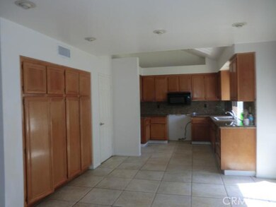 13867 Crescent Ridge Ln, Chino Hills, CA 91709 - photo 6