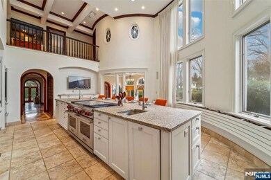 353 Highland Ave, Ridgewood, NJ 07450 - photo 3