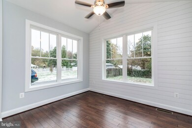 891 Chestnut Tree Dr, Annapolis, MD 21409 - photo 4