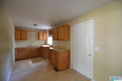 321 22nd Ct NE, Center Point, AL 35215 - photo 5