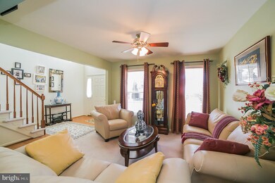 1108 Morgan Hill Dr, Pennsburg, PA 18073 - photo 7