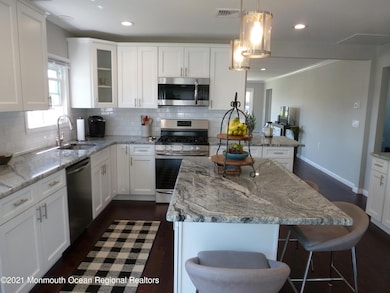 10 Carlsbad Dr, Toms River, NJ 08757 - photo 4