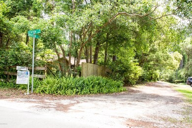 2864 Walton Ln, Jacksonville, FL 32216 - photo 6