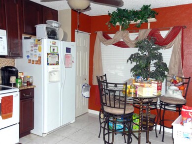 5362 Bonky Ct, West Palm Beach, FL 33415 - photo 7