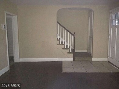 1005 Lyndhurst St, Baltimore, MD 21229 - photo 4