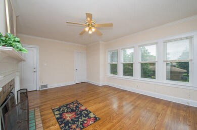 412 Douglas Ave unit 2, Waukegan, IL 60085 - photo 3