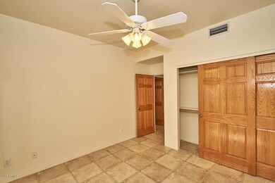 2nd Bedroom2