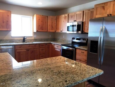 137 S Cedar Dr, Kalispell, MT 59901 - photo 3