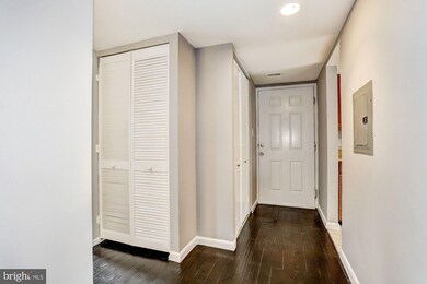 6067 Majors Ln unit 2H14, Columbia, MD 21045 - photo 2