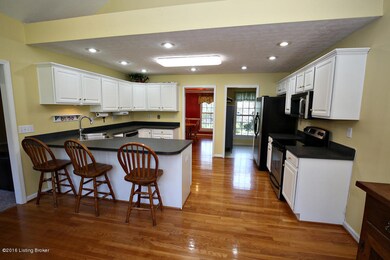 Breakfast Bar, Counter Space