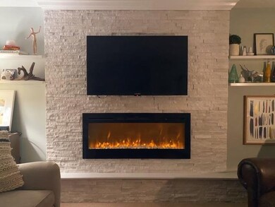 76 Lochmere Ln unit U414, Nashua, NH 03063 - photo 2