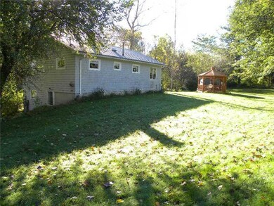 513 Sutherland Pond Rd, Sabattus, ME 04280 - photo 4