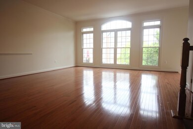 4555 Fair Valley Dr, Fairfax, VA 22033 - photo 3