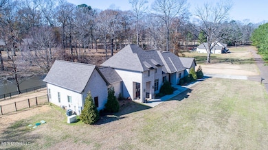 4WindsorOak_Exterior_LoRes-4.jpg ext 4