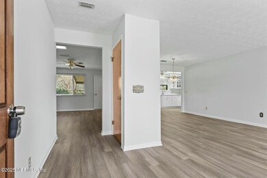 1111 Jamaica Rd E, Jacksonville, FL 32216 - photo 4