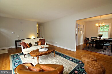 2235 Highland Ave, Falls Church, VA 22046 - photo 6