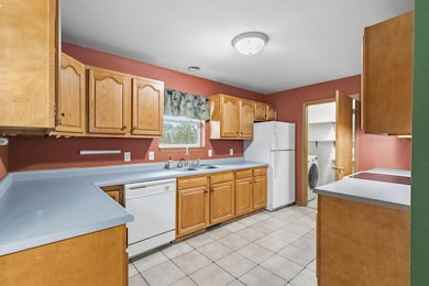 W10765 E Harmony Dr, Lodi, WI 53555 - photo 7