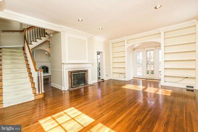 212 Stony Run Ln unit 1B, Baltimore, MD 21210 - photo 3