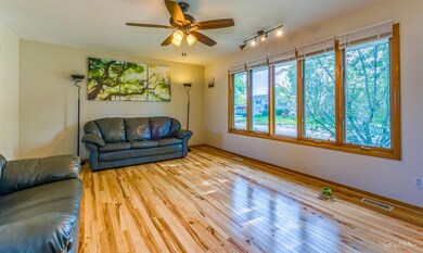 606 Fillmore Ave, Dyer, IN 46311 - photo 4