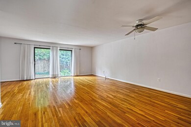 20 Theo Ln, Towson, MD 21204 - photo 5