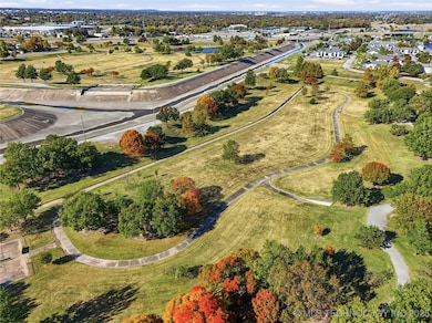 9615 E 27th St, Tulsa, OK 74129 - photo 2