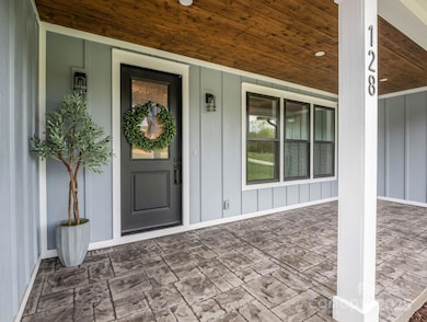 128 Gravely Branch Rd, Fairview, NC 28732 - photo 2