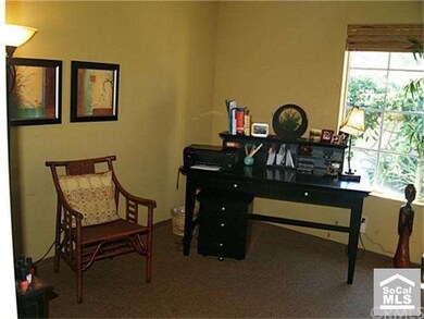 3rd room used as an office