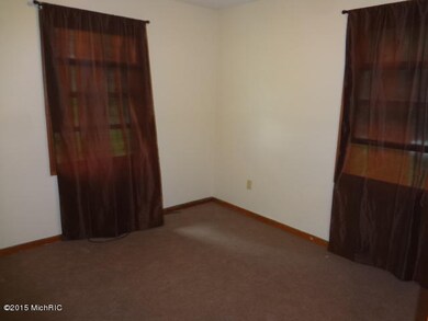 20171 Bulhand St, Cassopolis, MI 49031 - photo 6