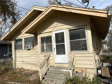 1903 College Ave, Des Moines, IA 50314 - photo 2