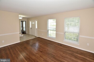 10211 Marshall Pond Rd, Burke, VA 22015 - photo 4