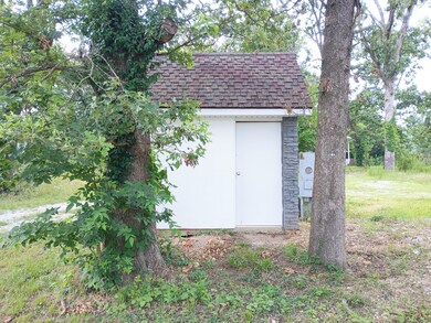 6540 Outbuilding