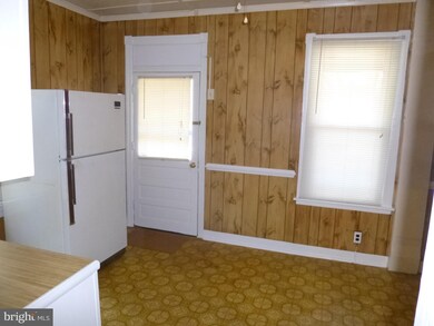 331 S Mulberry St, Hagerstown, MD 21740 - photo 4