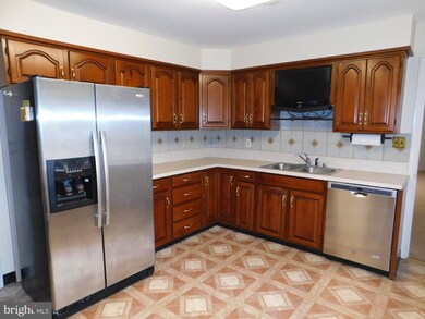 3855 Wayson Rd, Davidsonville, MD 21035 - photo 7