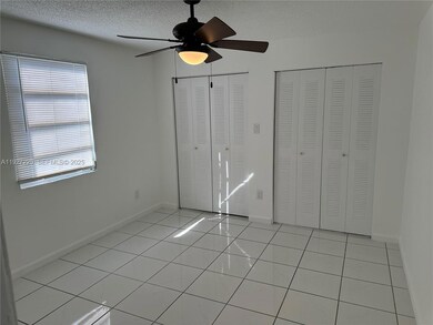 1920 NW 4th St unit B, Miami, FL 33125 - photo 5