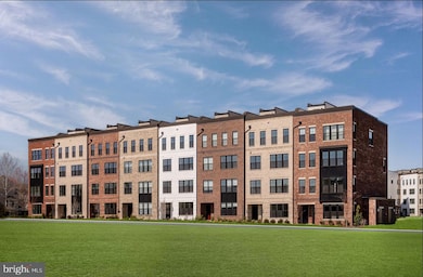 43437 Monroe Crest Terrace, Ashburn, VA 20148 - photo 2