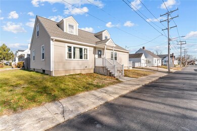 145 Lambert St, Cranston, RI 02910 - photo 4