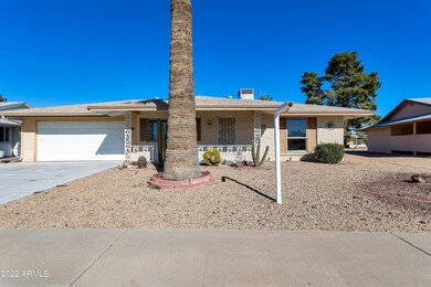 10002 W Caron Dr, Sun City, AZ 85351 - photo 2