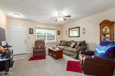 10872 W Santa fe Dr, Sun City, AZ 85351 - photo 4