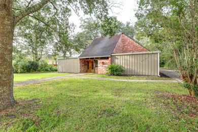 420 E Main St-4