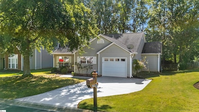 242 Birds Eye View, Boiling Springs, SC 29316 - photo 2