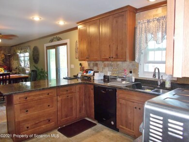 7 Green Briar Dr, Spring Brook Township, PA 18444 - photo 5