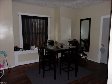 1869 E 30th St, Lorain, OH 44055 - photo 3