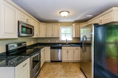 30 Spruce St unit 30, Lynn, MA 01905 - photo 2