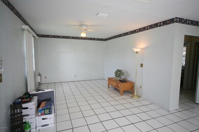 4114 Selberg Living Room2-1