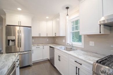 27 Run Brook Cir, Taunton, MA 02780 - photo 5