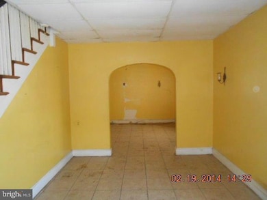 3700 Gelston Dr, Baltimore, MD 21229 - photo 2